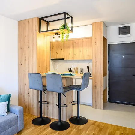 Bright & Modern - Citycenter * Nowy Sad