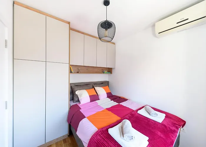 شقة Bright & Modern - Citycenter