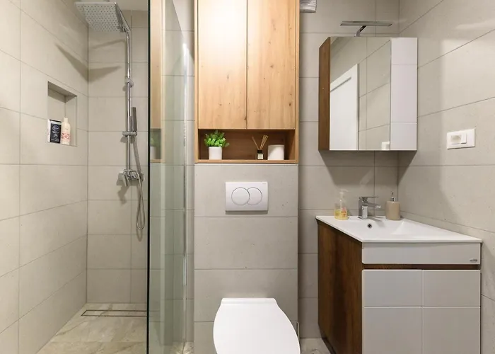 شقة Bright & Modern - Citycenter